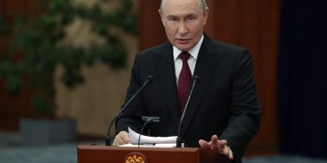 «Найдём, чем ответить»: Путин высказался об угрозах Киева по закрытию неба над РФ