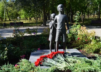 11 городов за два дня: В ДНР разработали первый туристический маршрут «Дорогами воинских подвигов»