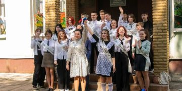 Учить, поддерживать и не сдаваться: истории педагогов ДНР