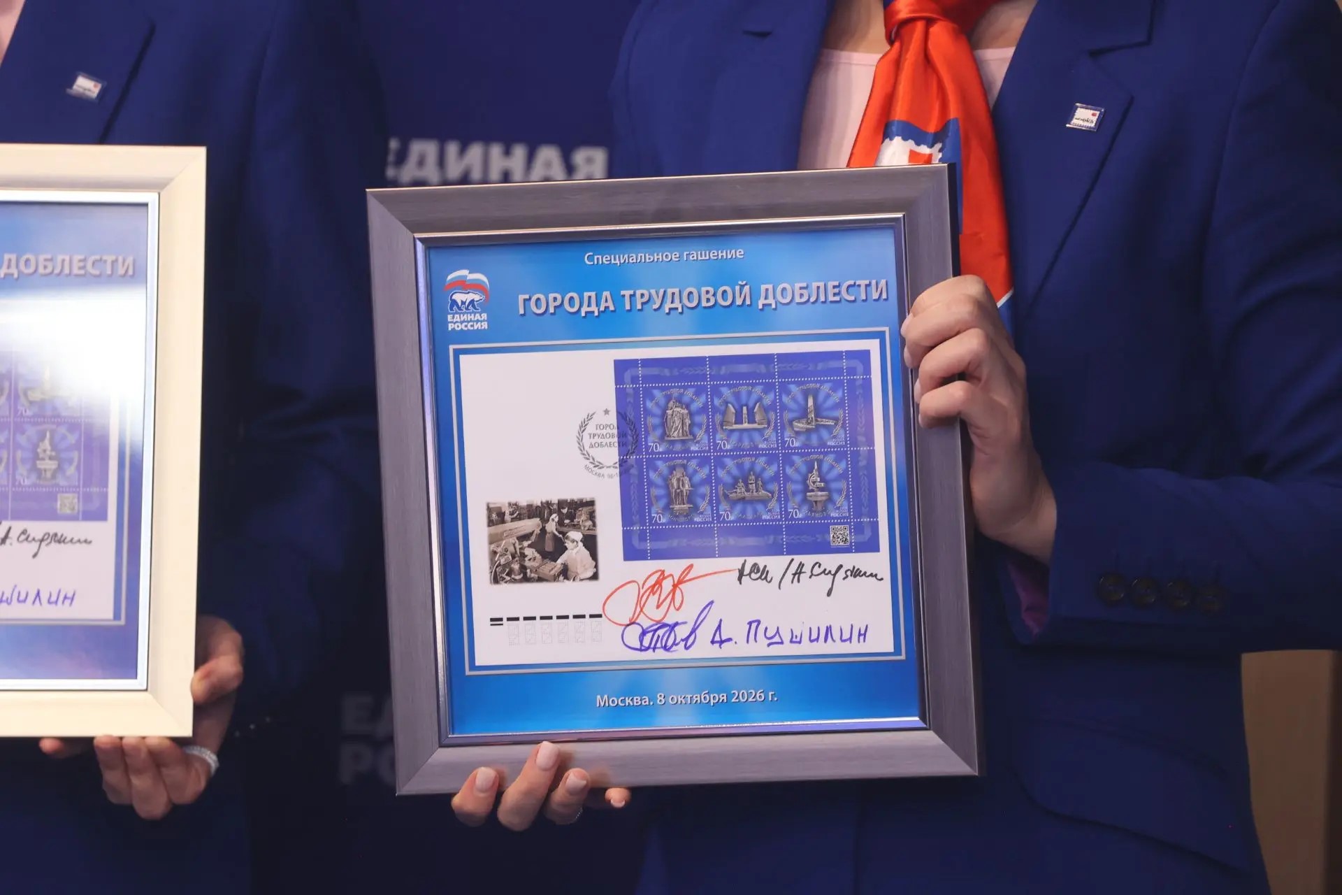 «Озерный квартал» в Макеевке, парк в Иловайске готов на 92%, а в Донецке прошли соревнования среди бодибилдеров. Дайджест за 8 октября