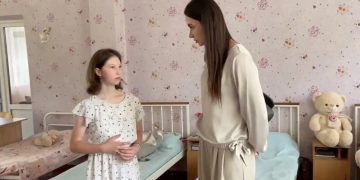 Спасённую в Константиновке Софию заберут к себе дядя и тётя