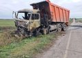 В Запорожской области дрон ударил по машине дорожников во время ремонта