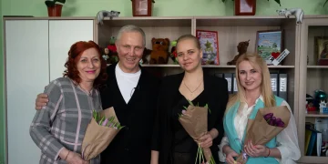 Часть школьников в Херсонской области учится дистанционно из-за близости фронта