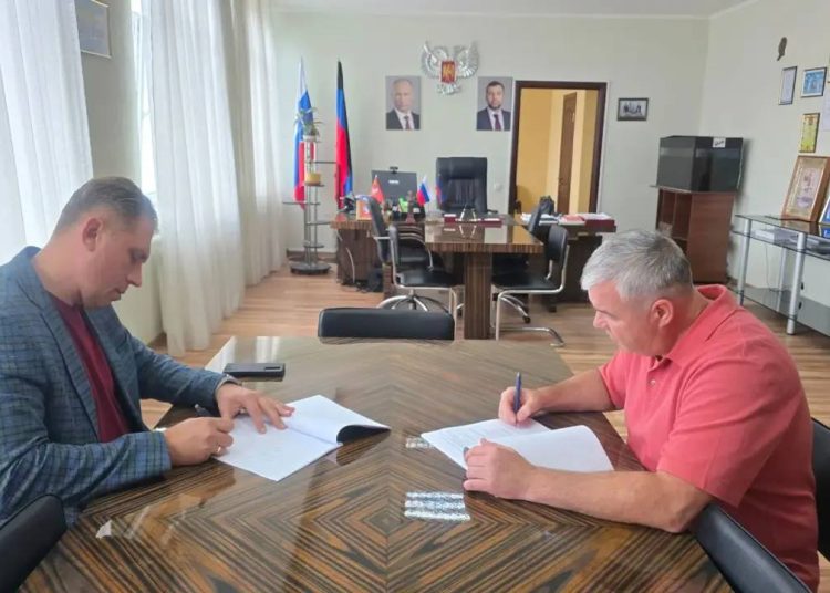 От плит до утеплителей для труб: в Докучаевске построят новый завод