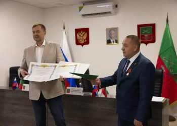 Символы региона получили защиту: герб и флаг Запорожья внесли в госреестр Символы региона получили защиту: герб и флаг Запорожья внесли в госреестр