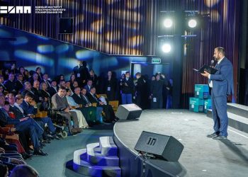 От шахт к новым проектам: в Сколково оценили развитие 21 угольного города От шахт к новым проектам: в Сколково оценили развитие 21 угольного города