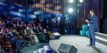 От шахт к новым проектам: в Сколково оценили развитие 21 угольного города От шахт к новым проектам: в Сколково оценили развитие 21 угольного города