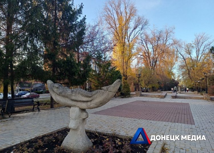 «Перспектива» наводит порядок в Макеевке даже в дождь: дайджест за 15 октября