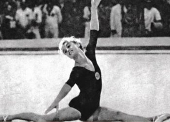 «Русская берёзка» из Донецка: 90 лет со дня рождения Полины Астаховой